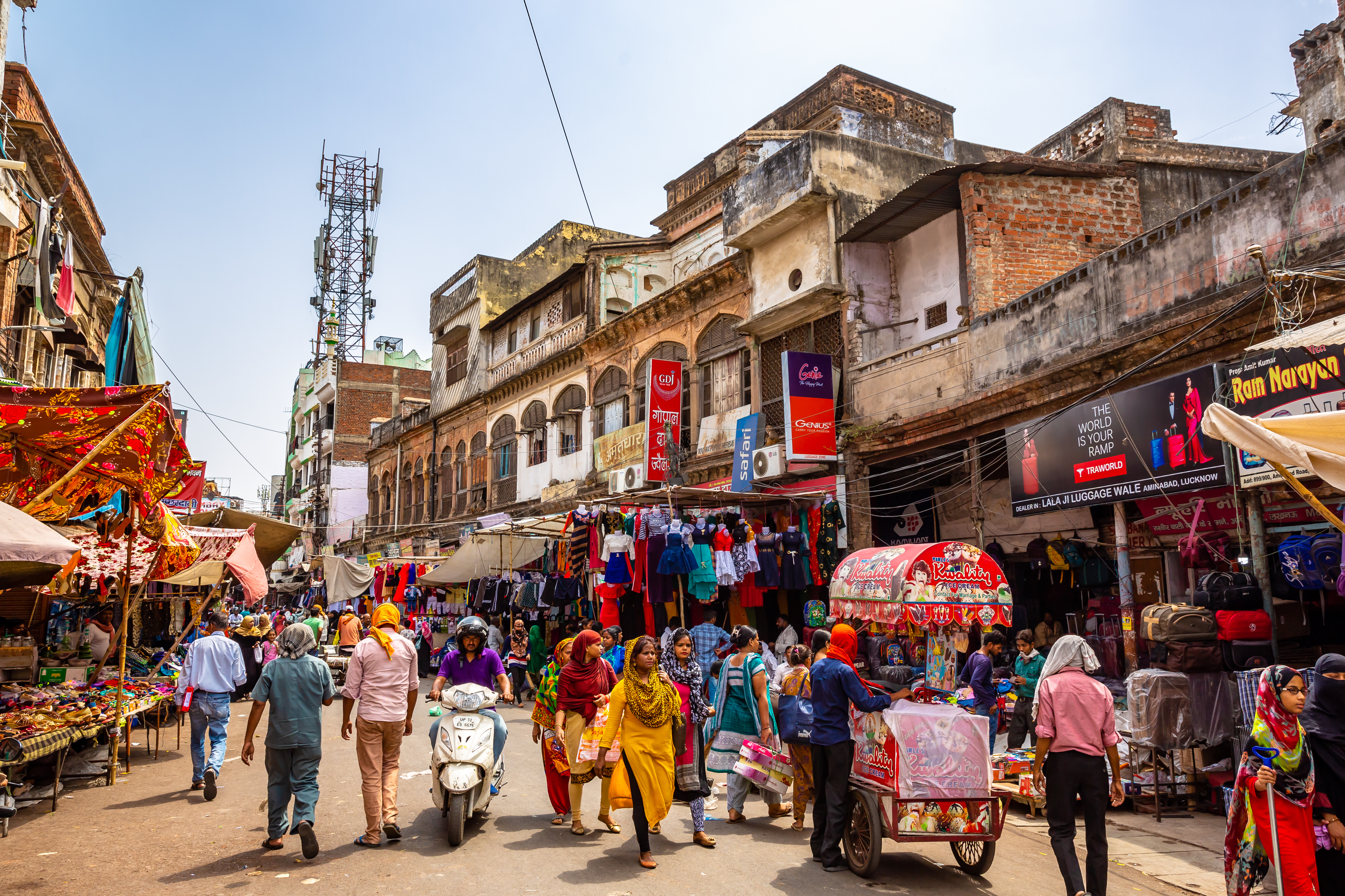 Busy streets of New Delhi, India. 